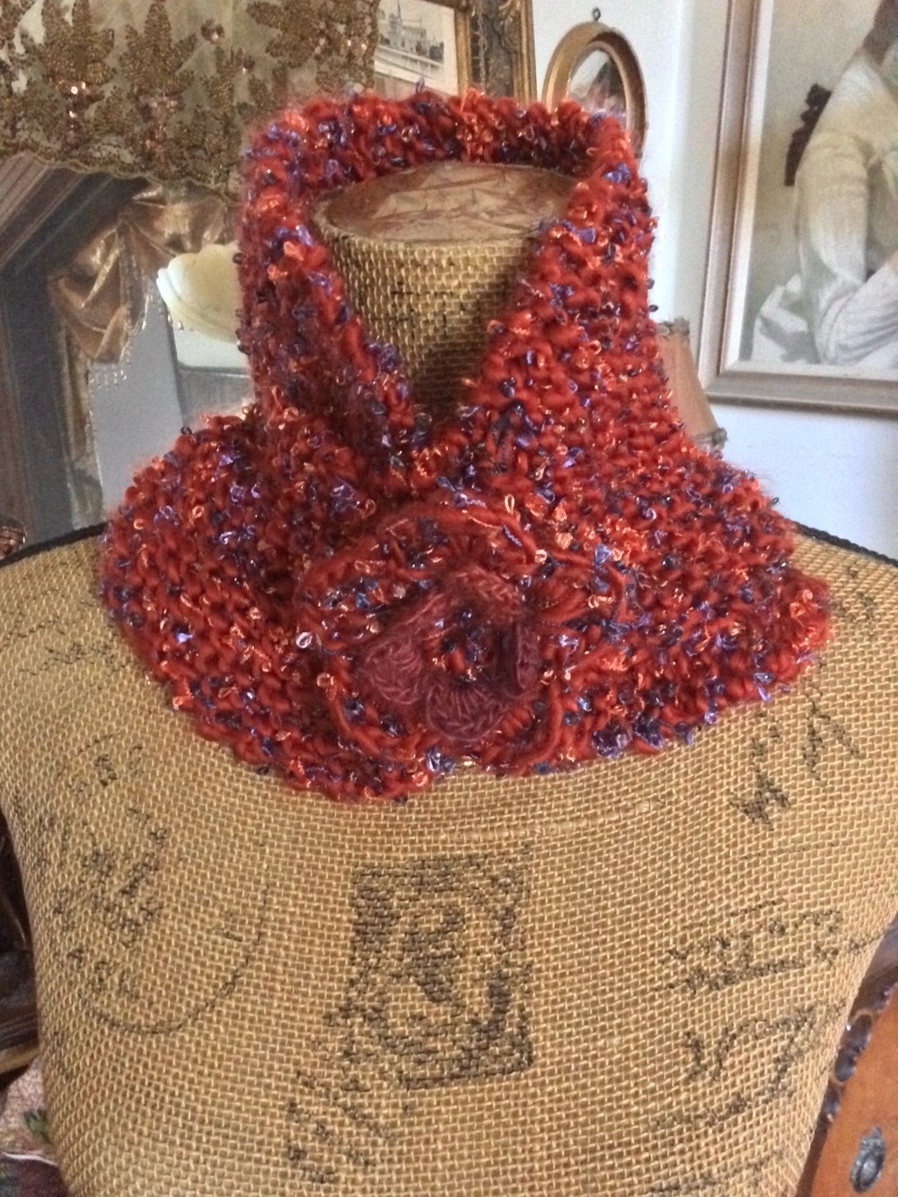 Vintage Hand-Knit Boho Hippie Gypsy Victorian-inspo Floral Detail Collar Scarf